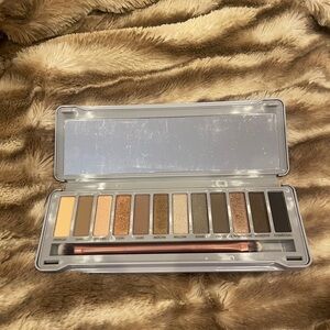 Lacura Naturals Eyeshadow Palette